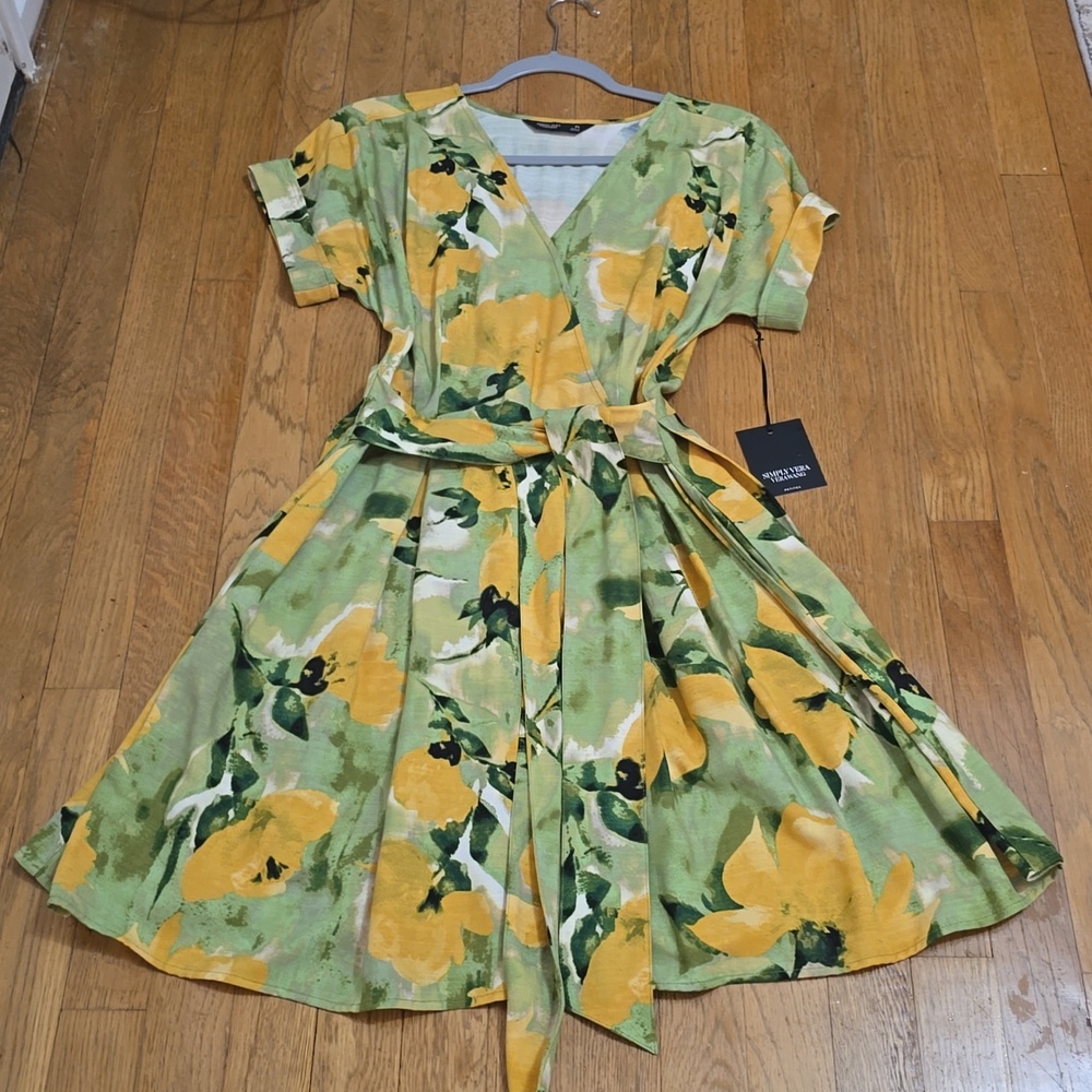 SIMPLY VERA VERAWANG WOMEN'S PETITE YELLOW AND GREEN V-NECK SUMMER DRESS SIZE PS